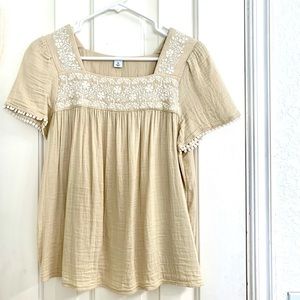 Old navy peasant top boho style tan embroidered